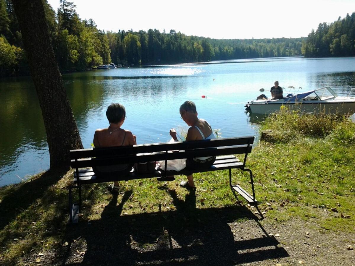 Yxningens Holiday Homes, Cottages And Camping Gusum Esterno foto
